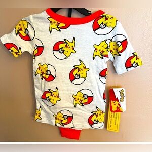 Pikachu Graphic two-piece, pajamas set size 4